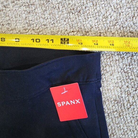NWT SPANX Classic Navy On-the-Go Kick Flare Pants Size S/P - Picture 8 of 10